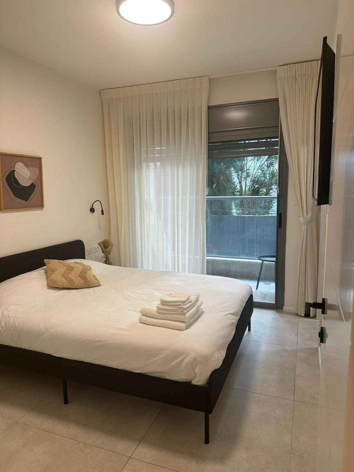 Family Apartment By Israpart Ramat Gan Exteriör bild